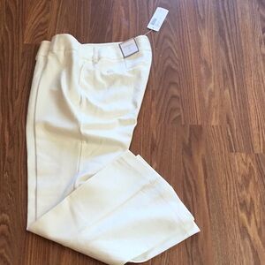 New Chicos Dress Pants